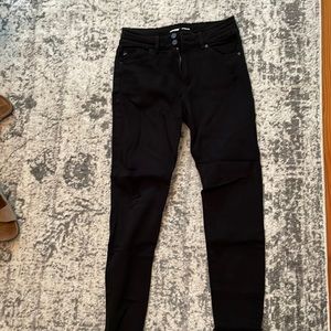 Kancan black distressed skinny jeans size 9